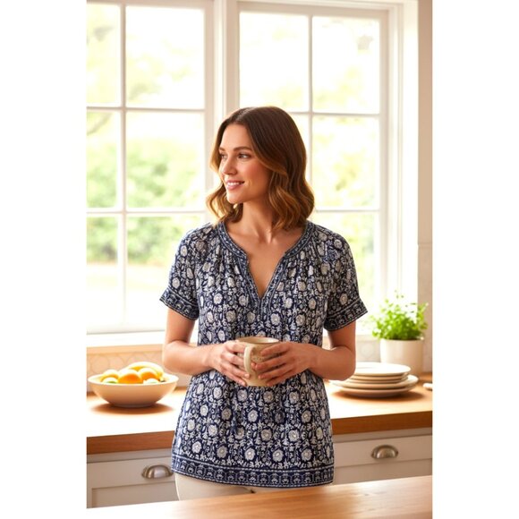 Max Studio Navy White Floral Boho Blouse – Smocked Peasant Top Size S - Picture 2 of 10